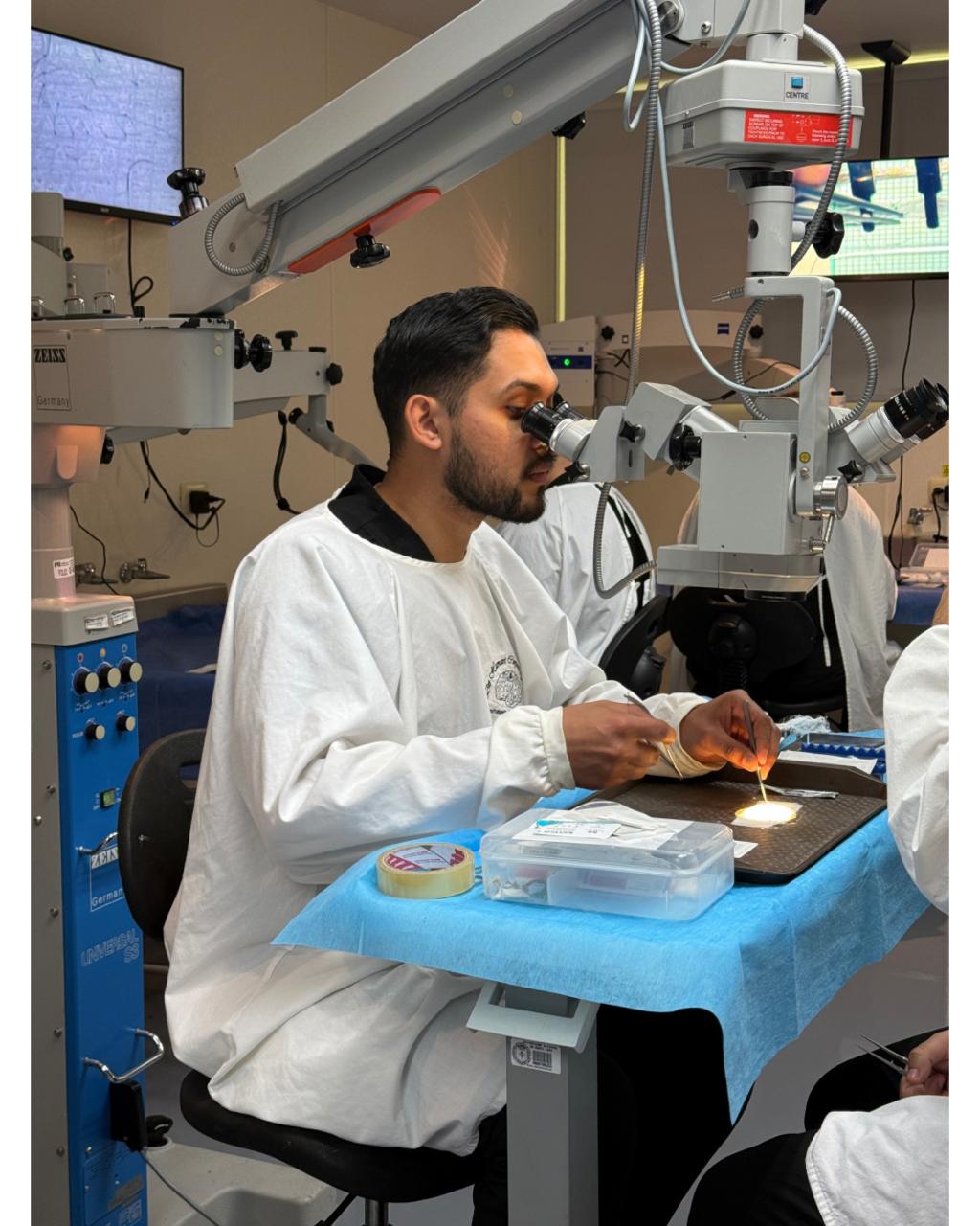 Curso de NeuromicrocirugĂa - Imagen 7